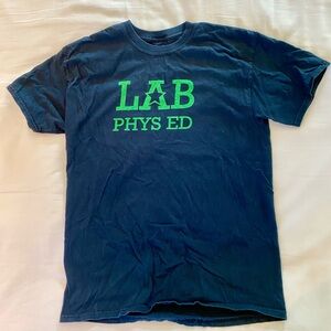 Men's Navy Blue Graphic T-Shirt‎